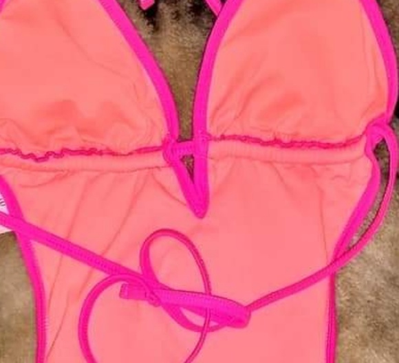 OP SWIMSUIT 11/13 - Picture 2 of 4